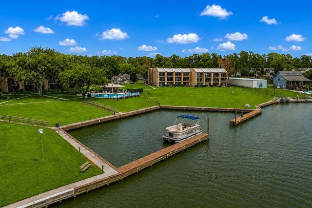 15575 Marina Drive 316C, Conroe, TX 77356
