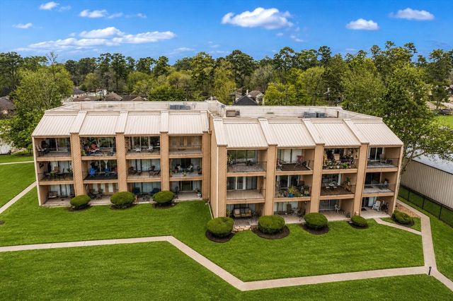 15575 Marina Drive 316C, Conroe, TX 77356