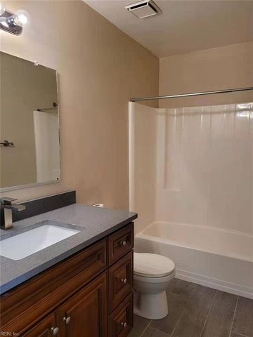 305 Seeman CT, Virginia Beach, VA 23452