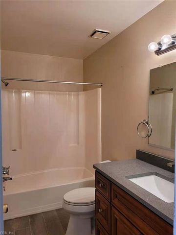 305 Seeman CT, Virginia Beach, VA 23452