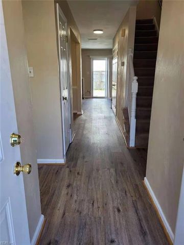305 Seeman CT, Virginia Beach, VA 23452