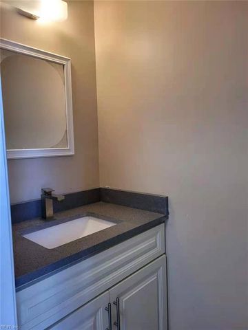 305 Seeman CT, Virginia Beach, VA 23452