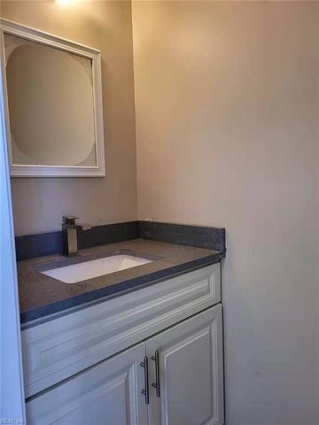 305 Seeman CT, Virginia Beach, VA 23452
