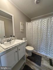 1105 MARKET ST, Denton, MD 21629