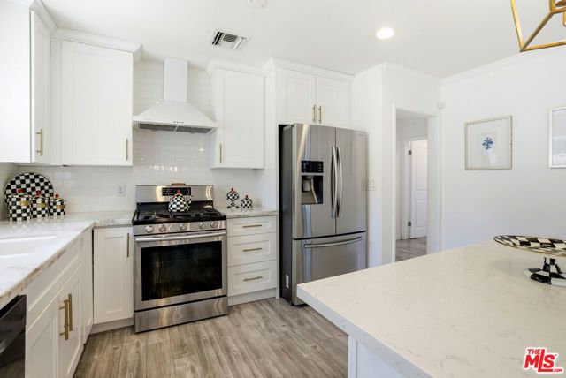 10416 Glory Avenue, Tujunga (los Angeles), CA 91042