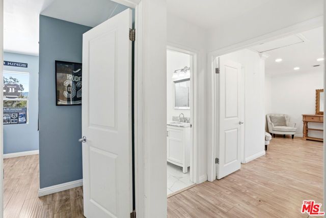 10416 Glory Avenue, Tujunga (los Angeles), CA 91042