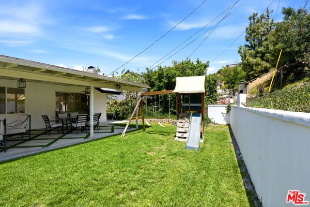 10416 Glory Avenue, Tujunga (los Angeles), CA 91042