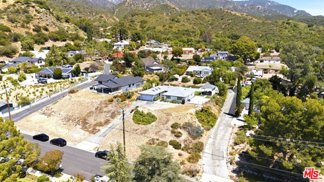 10416 Glory Avenue, Tujunga (los Angeles), CA 91042