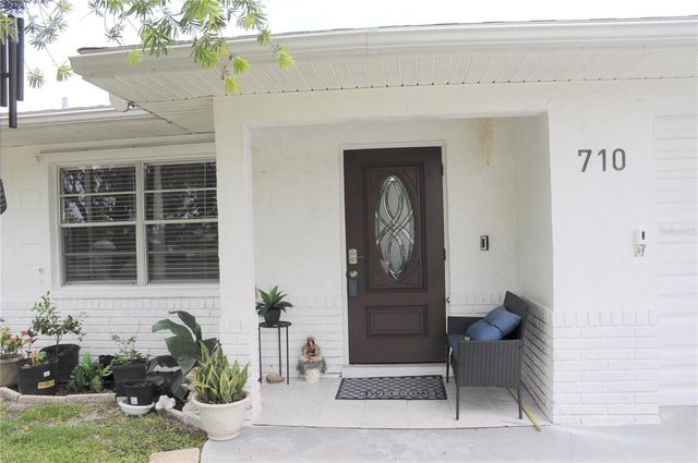 710 AQUI ESTA DRIVE, Punta Gorda, FL 33950