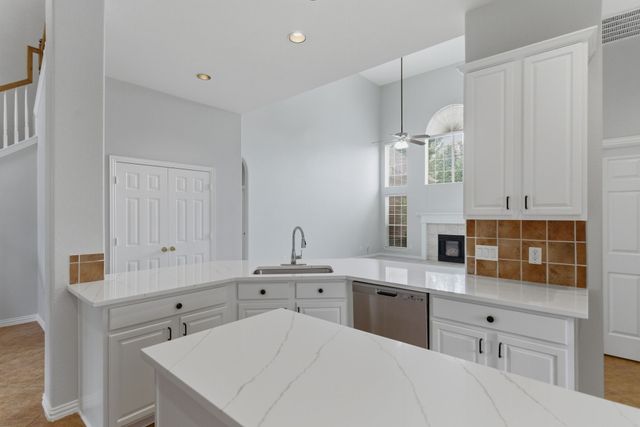 1117 Apache Lake Drive, Carrollton, TX 75010