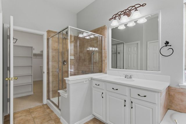 1117 Apache Lake Drive, Carrollton, TX 75010