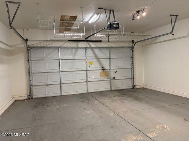 7514 W Phobos Drive, Tucson, AZ 85743