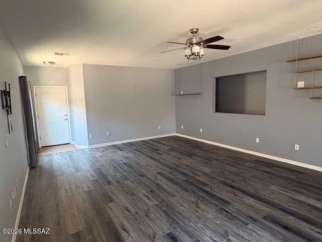 7514 W Phobos Drive, Tucson, AZ 85743