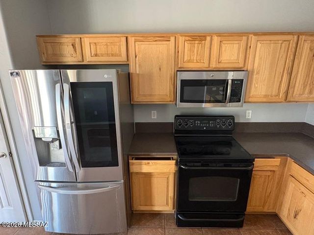 7514 W Phobos Drive, Tucson, AZ 85743