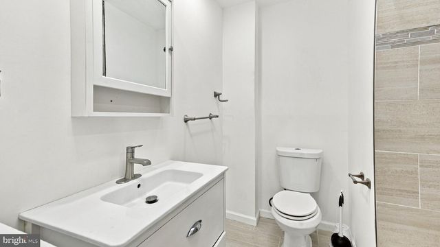 5829 N HOPE ST, Philadelphia, PA 19120
