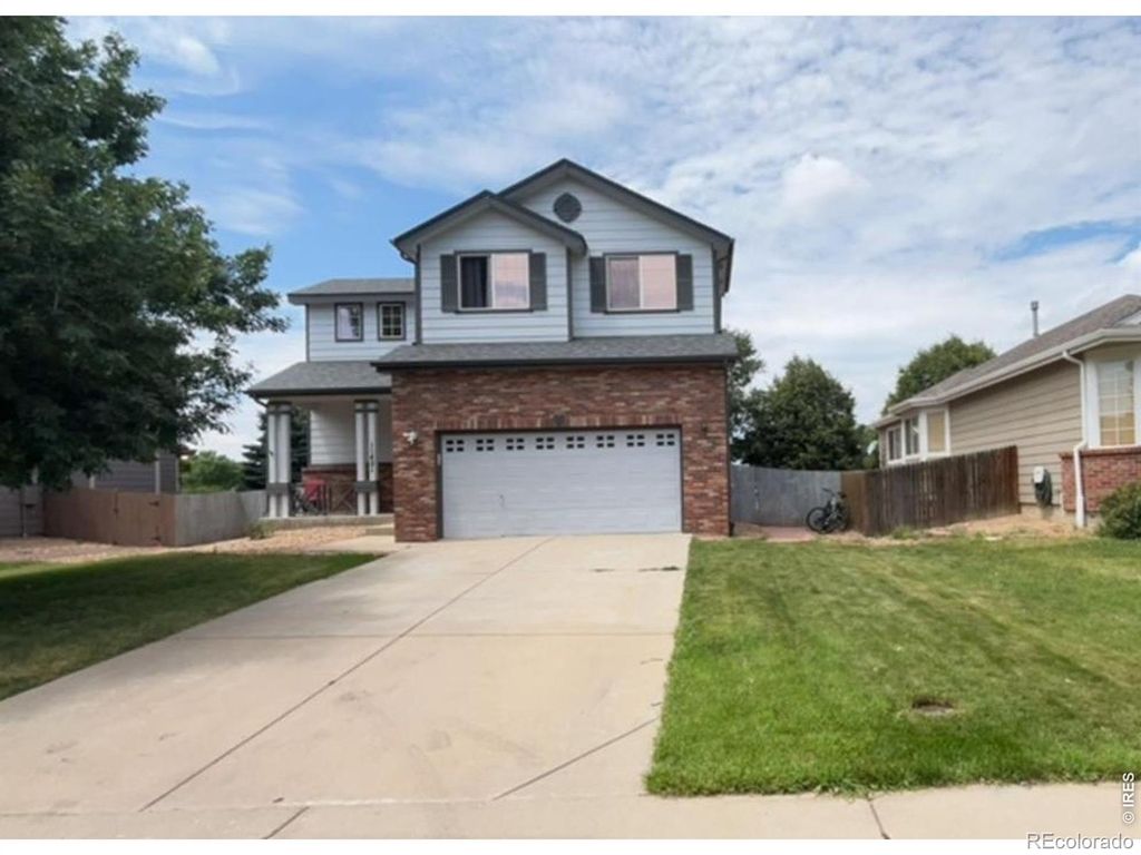 11421 Ebony Street, Longmont, CO 80504