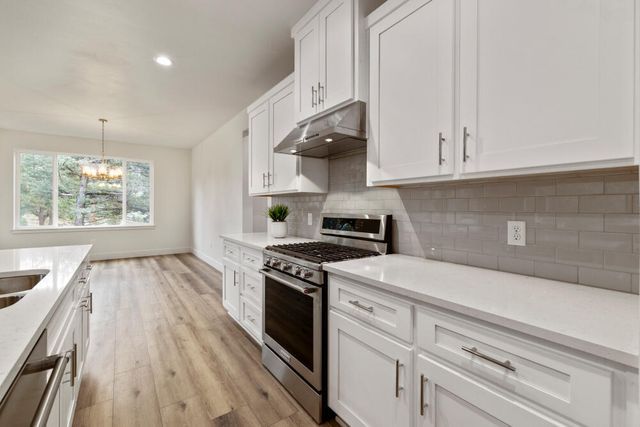 1205 Vine Maple Drive, Klamath Falls, OR 97601