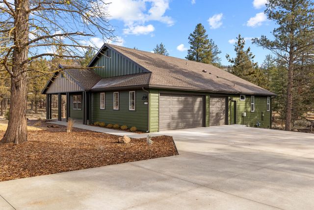 1205 Vine Maple Drive, Klamath Falls, OR 97601