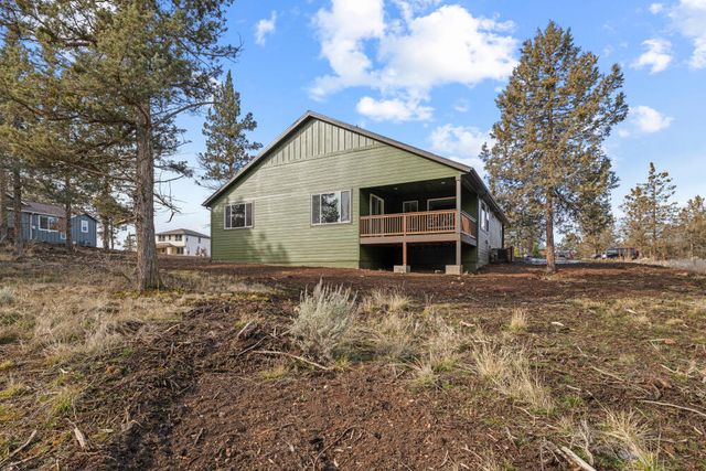 1205 Vine Maple Drive, Klamath Falls, OR 97601