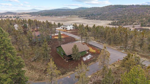 1205 Vine Maple Drive, Klamath Falls, OR 97601