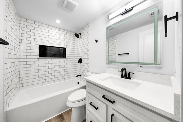 305 E Kirby, Quinlan, TX 75474