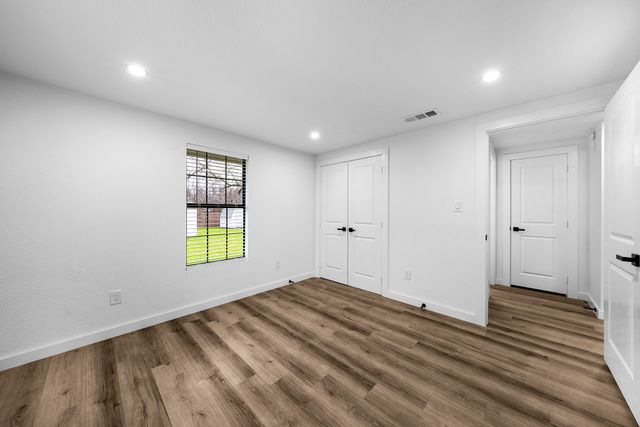 305 E Kirby, Quinlan, TX 75474