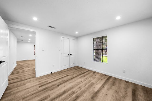 305 E Kirby, Quinlan, TX 75474