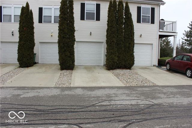 13370 White Granite Drive 500, Fishers, IN 46038