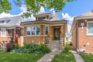 2709 N 76th Court, Elmwood Park, IL 60707