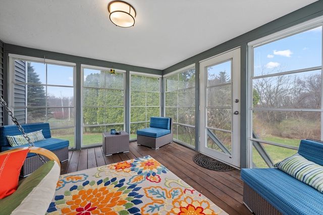 11 Lackey St, Westborough, MA 01581