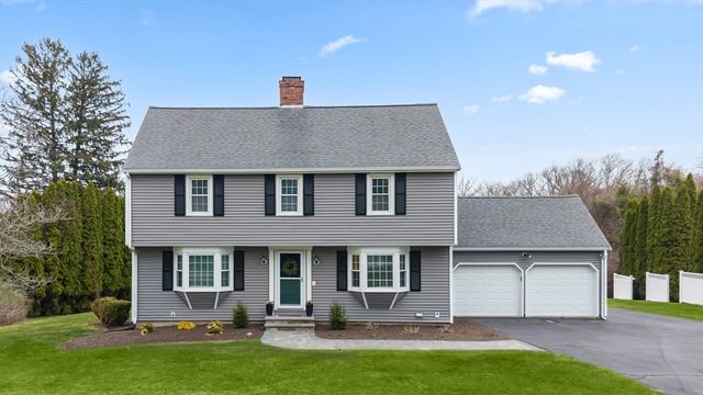 11 Lackey St, Westborough, MA 01581