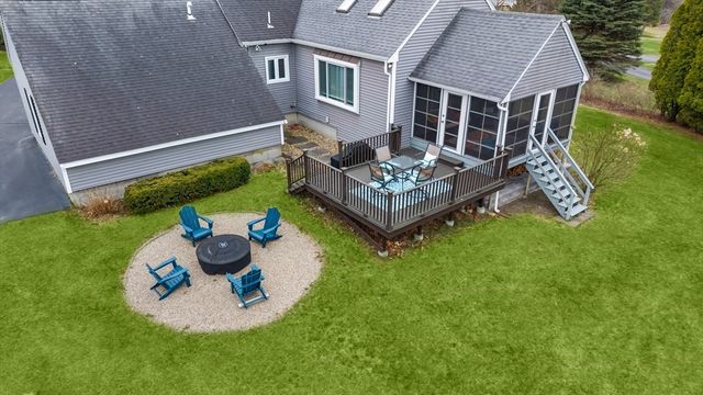 11 Lackey St, Westborough, MA 01581