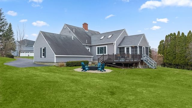 11 Lackey St, Westborough, MA 01581