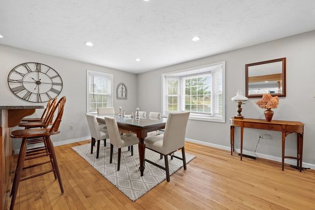 11 Lackey St, Westborough, MA 01581