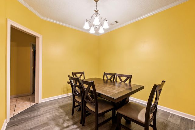 98 Westfield Loop, Little Rock, AR 72210