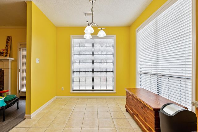 98 Westfield Loop, Little Rock, AR 72210