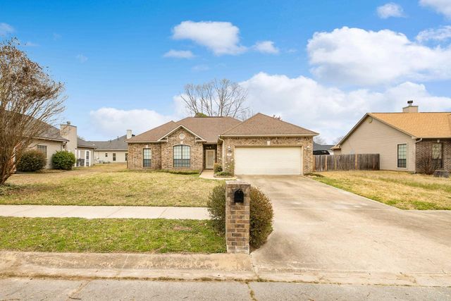 98 Westfield Loop, Little Rock, AR 72210