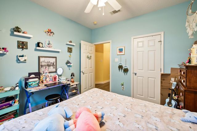 98 Westfield Loop, Little Rock, AR 72210