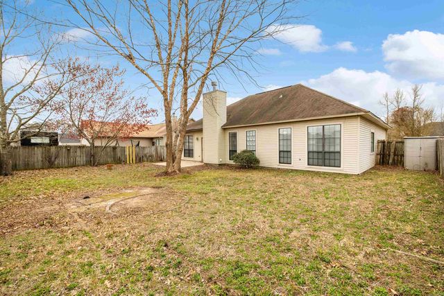 98 Westfield Loop, Little Rock, AR 72210