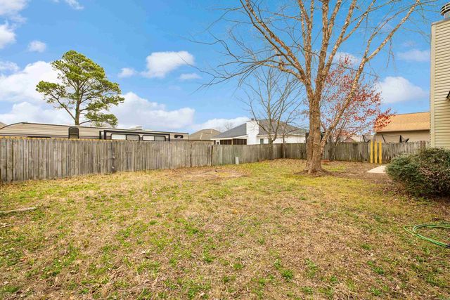 98 Westfield Loop, Little Rock, AR 72210