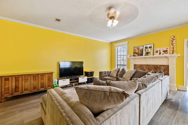 98 Westfield Loop, Little Rock, AR 72210