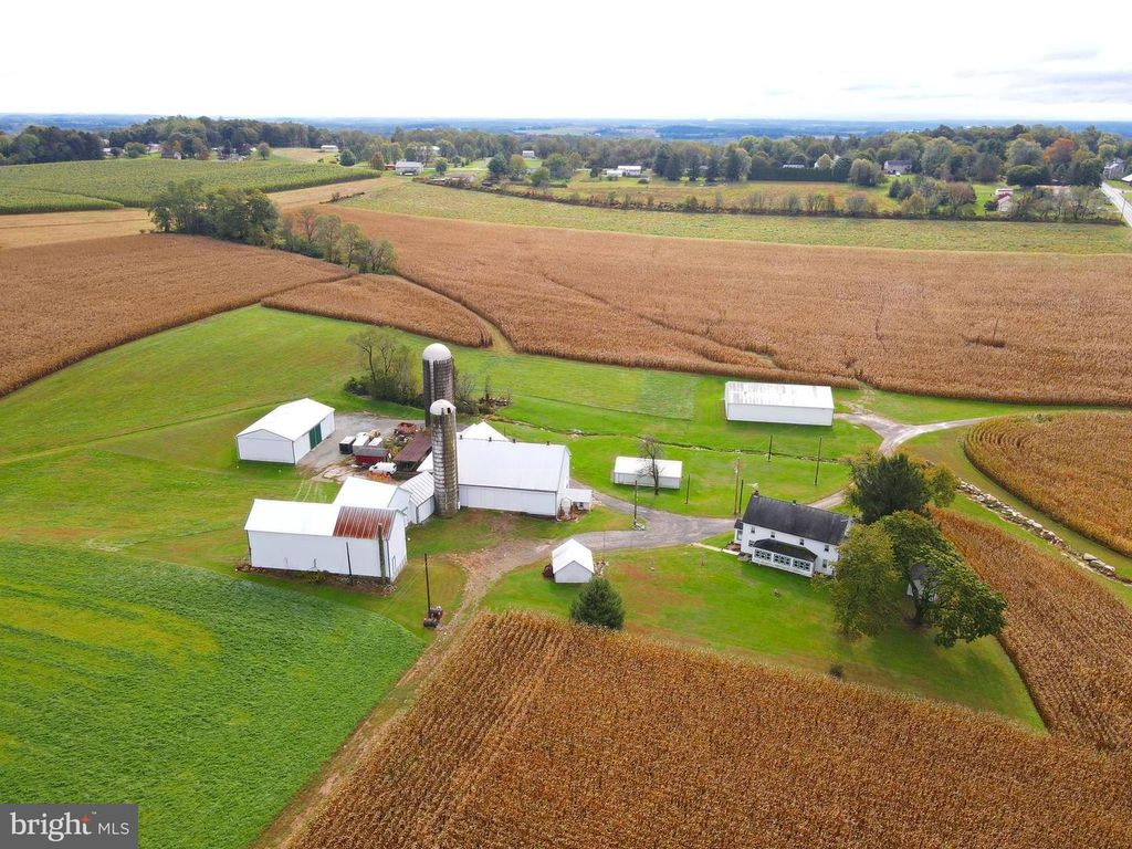 888 HILLDALE RD, Holtwood, PA 17532