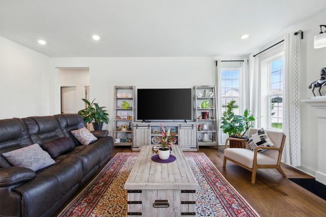 1455 Highbrook Avenue, Hampshire, IL 60140