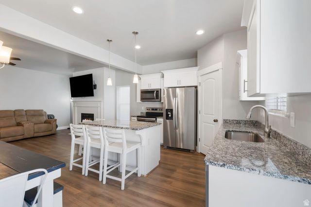 8645 N CYPRESS ALY, Eagle Mountain, UT 84005