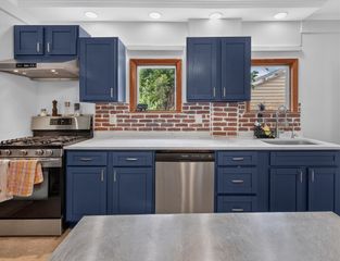 4 Snow Terrace, Somerville, MA 02145