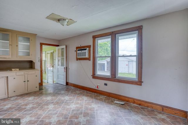 461 HARTLY RD, Hartly, DE 19953