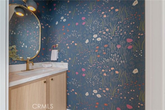 11825 Tennessee Avenue, Los Angeles, CA 90064