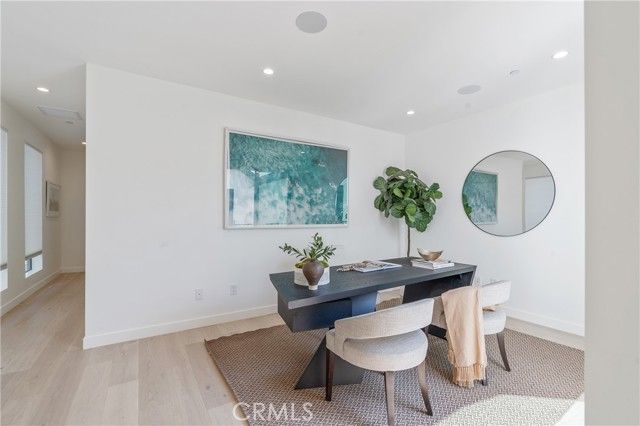 11825 Tennessee Avenue, Los Angeles, CA 90064