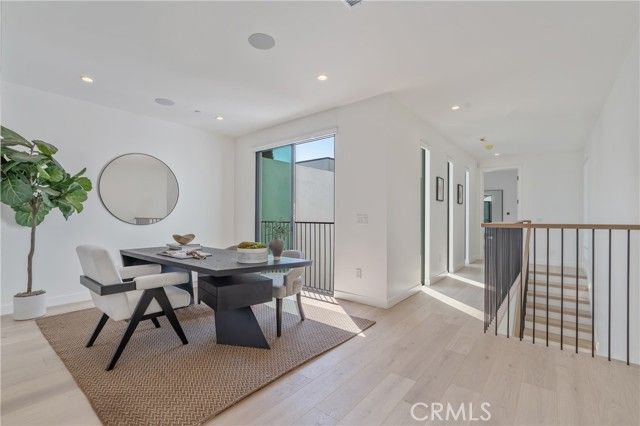 11825 Tennessee Avenue, Los Angeles, CA 90064