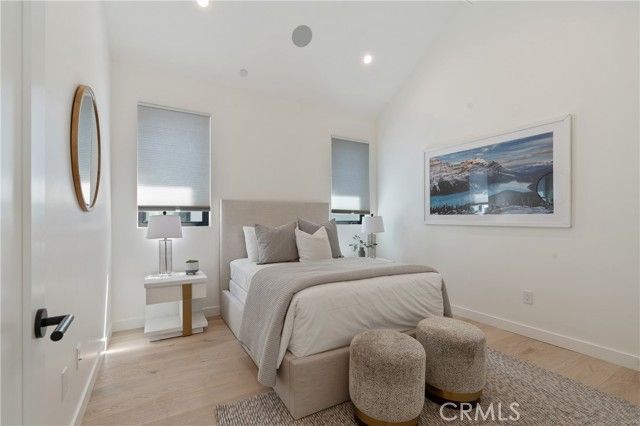 11825 Tennessee Avenue, Los Angeles, CA 90064